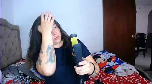 Kristin milk online show from 02.21.25