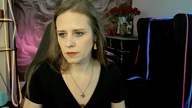 EmiliaBedy online show from 02.17.25