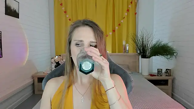 EmiliaBedy online show from 03.15.25