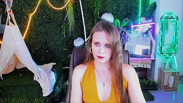 EmiliaBedy online show from 11.15.25