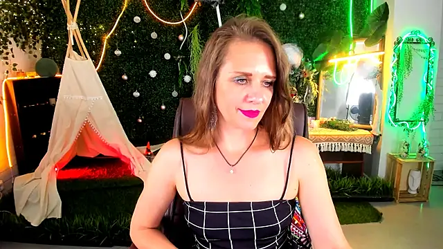 EmiliaBedy online show from 07.06.26