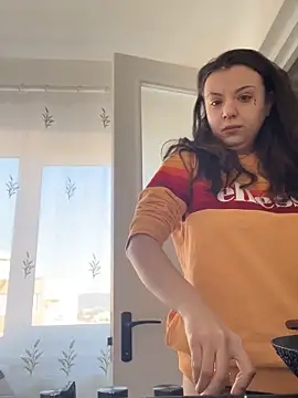 bunnythetailor online show from 12.14.25