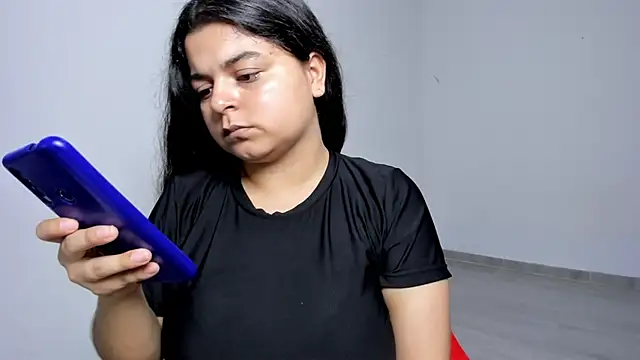 Snapshot of Little_Shaara chatting on 03.20.25 Little Shaara online show from 03.20.25