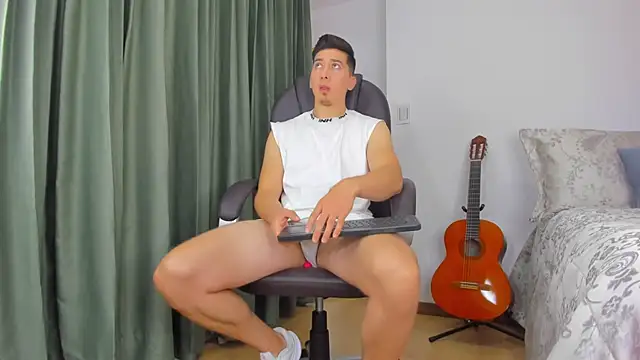 Tombarden online show from 02.13.25