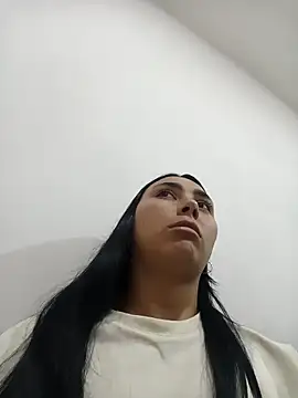 Ariana rouse online show from 10.11.25