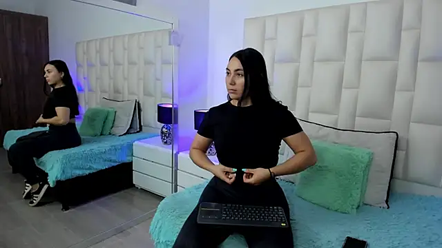 Ariana rouse online show from 05.22.26