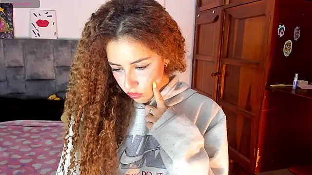 Isangel  online show from 11.20.25