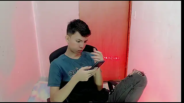 Alexxx lov online show from 02.10.25