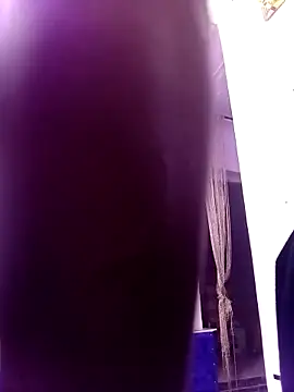 Snapshot of philippiano33 chatting on 09.18.25 philippiano33 online show from 09.18.25