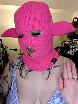 goblingirl888 online show from 09.10.25