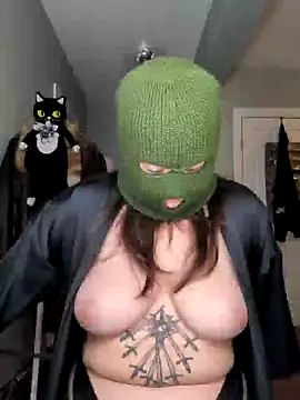 goblingirl888 online show from 10.21.25