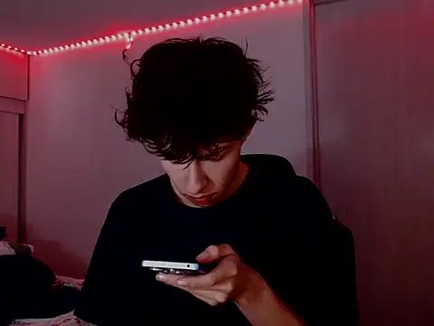 Snapshot of Juanmres chatting on 02.13.26 Juanmres online show from 02.13.26