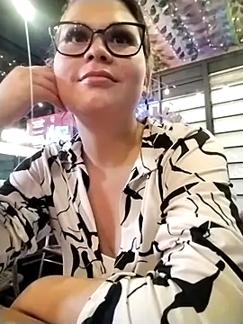 Vale Saenzz online show from 03.01.25