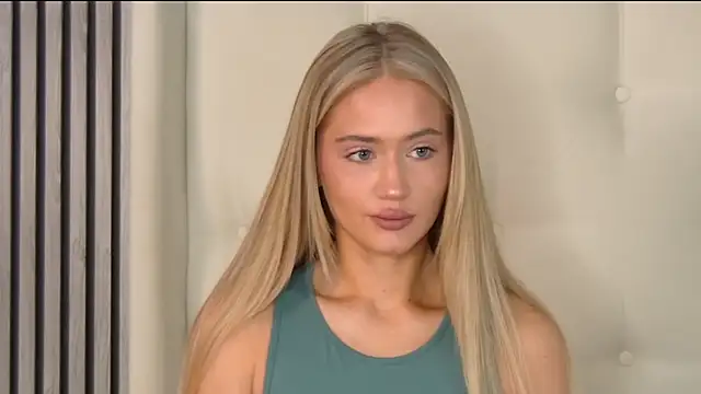 ur wet dreams online show from 03.18.25