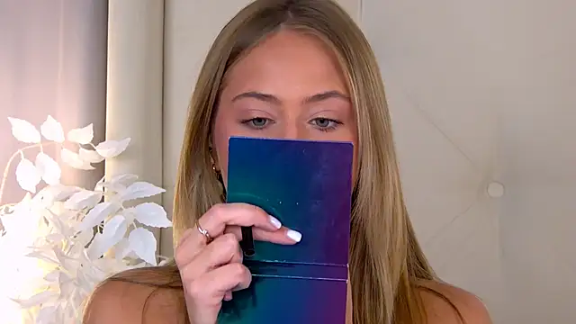 ur wet dreams online show from 10.23.25