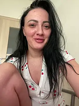 RaisaSalvi online show from 02.26.25