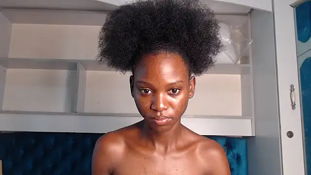 YoungDiva69 online show from 02.22.25