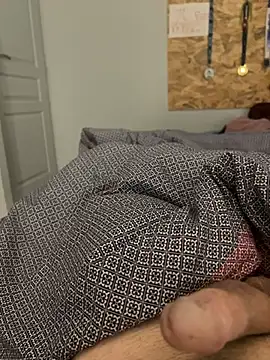 yannusgir33 online show from 01.29.25