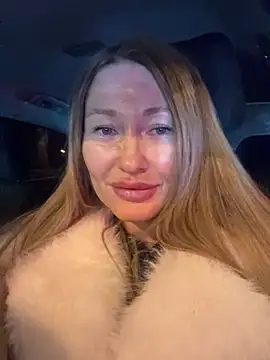 Snapshot of Sweet_Pussy2024 chatting on 02.01.25 Sweet Pussy2024 online show from 02.01.25