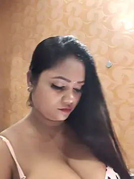 Snapshot of hornysania123 chatting on 05.17.26 hornysania123 online show from 05.17.26