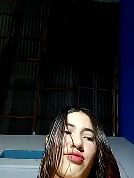 Snapshot of -Nicol chatting on 03.22.25 -Nicol online show from 03.22.25