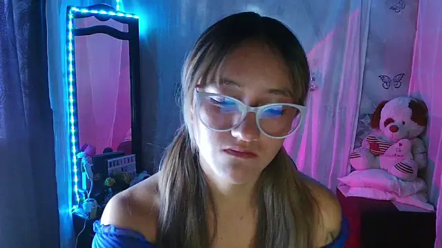 Snapshot of Lya1_ch chatting on 10.06.25 Lya1 ch online show from 10.06.25