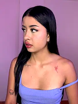 Snapshot of Miss_karol chatting on 09.25.25 Miss karol online show from 09.25.25