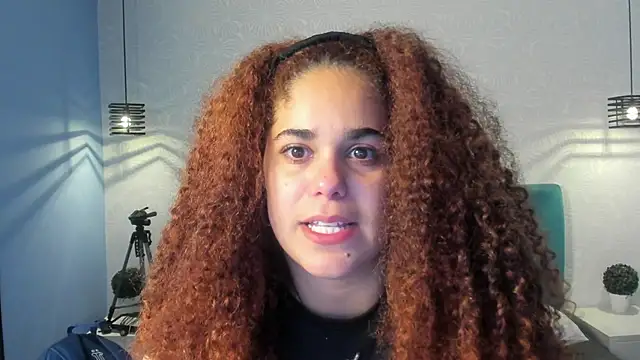 ninna curly online show from 10.09.25