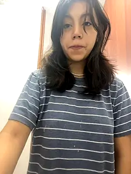 LiLy kIndly online show from 10.20.25