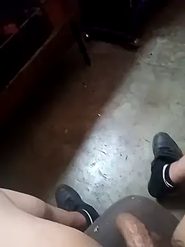 Snapshot of Dj89rrlc chatting on 09.28.25 Dj89rrlc online show from 09.28.25