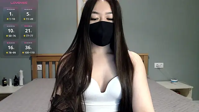 Snapshot of AyameAsakura chatting on 03.13.25 AyameAsakura online show from 03.13.25