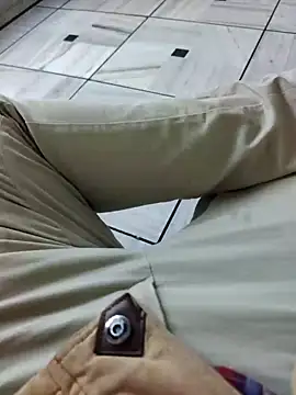 xmanrawan2 online show from 02.21.25