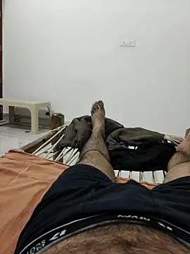 xmanrawan2 online show from 10.19.25