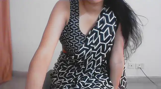 Snapshot of kajal__bhabhi_ chatting on 02.13.25 kajal bhabhi online show from 02.13.25