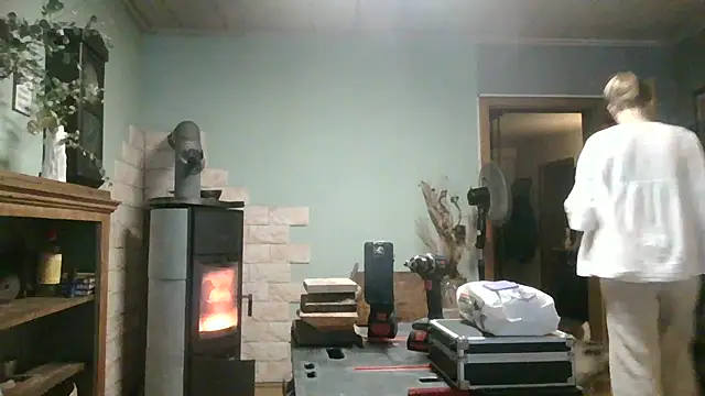 Astrid-Gilbert online show from 12.19.25