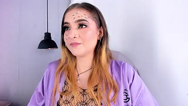 Shanntal  online show from 10.01.25