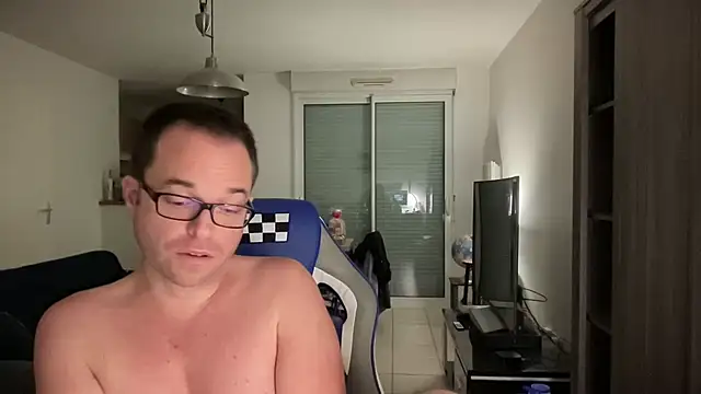 Funnyjul31 online show from 02.02.25