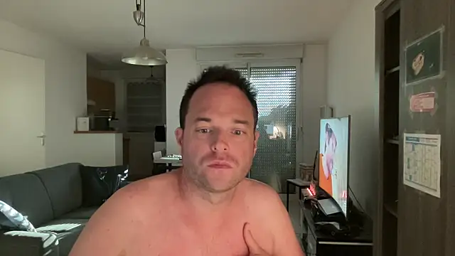 Funnyjul31 online show from 04.15.26