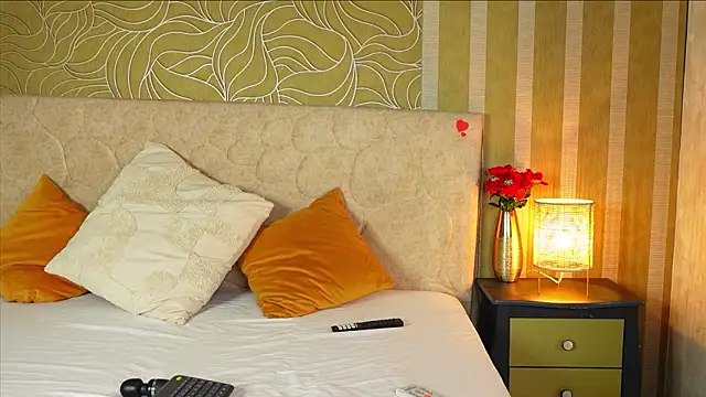 MillaBlis online show from 03.15.26