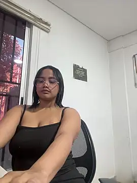 my cam online show from 02.14.25