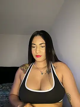 mari pauli x online show from 02.18.25