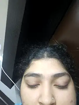 naina78910 online show from 12.17.25