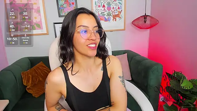 Snapshot of nina__dixon chatting on 02.15.25 nina dixon online show from 02.15.25