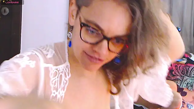 Ju-Hot online show from 02.23.25