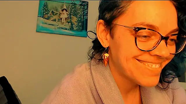 Snapshot of Ju-Hot chatting on 02.19.26 Ju-Hot online show from 02.19.26