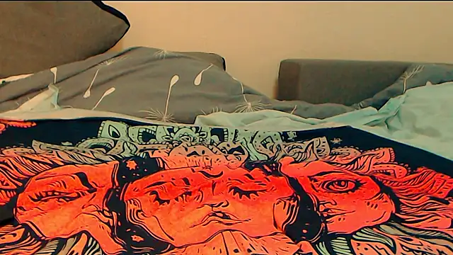 Snapshot of Ju-Hot chatting on 02.26.26 Ju-Hot online show from 02.26.26