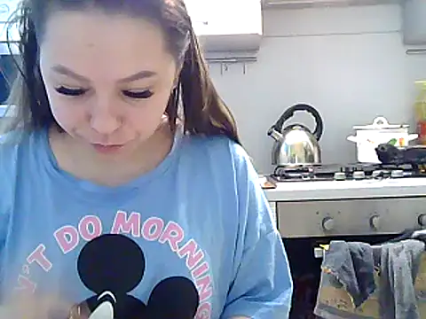 Snapshot of Misssweet_s chatting on 01.28.25 Misssweet s online show from 01.28.25