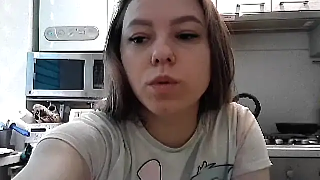 Snapshot of Misssweet_s chatting on 02.09.25 Misssweet s online show from 02.09.25