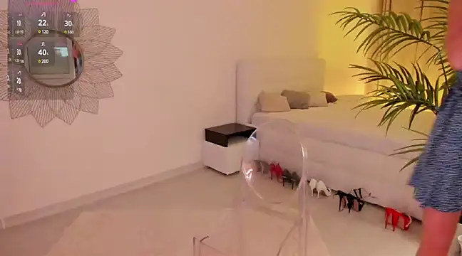 Snapshot of Victoria_Korff chatting on 01.30.25 Victoria Korff online show from 01.30.25