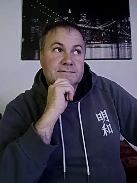 Pourleplasirs online show from 11.25.25